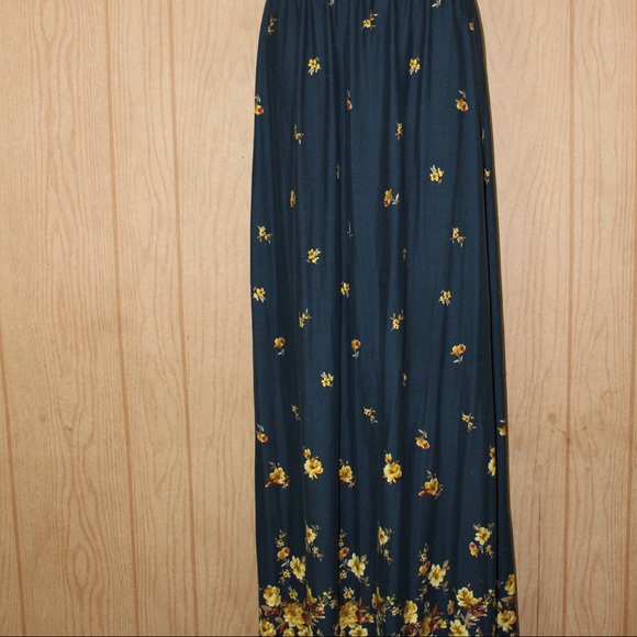 Nine Britton Sunflower Print Navy Blue Dress - Picture 2 of 5